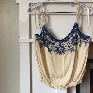 Cropped tie-top summer tank!